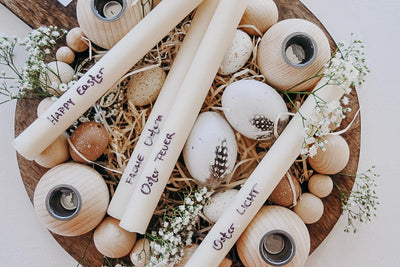 DIY Lettering: Osterkerzen im Holzkranz